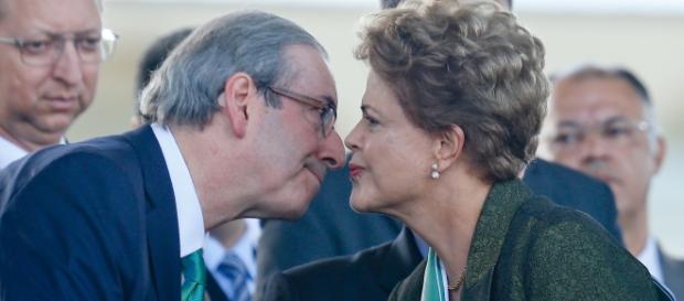 Cunha e Dilma são reprovados pela maioria dos brasileiros Cunha e Dilma são reprovados pela maioria dos brasileiros