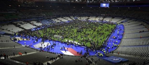 l'obiettivo reale dei terroristi di Bruxelles sarebbe stato di nuovo Parigi, durante l'europeo di calcio. Euro 2016 è a rischio? l'obiettivo reale dei terroristi di Bruxelles sarebbe stato di nuovo Parigi, durante l'europeo di calcio. Euro 2016 è a rischio?