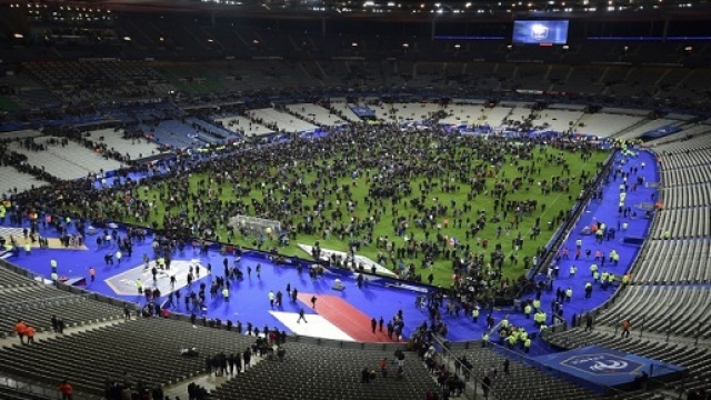 l'obiettivo reale dei terroristi di Bruxelles sarebbe stato di nuovo Parigi, durante l'europeo di calcio. Euro 2016 è a rischio?