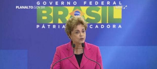 Dilma fala que não irá perder o controle (Foto: Reprodução/Facebook) Dilma fala que não irá perder o controle (Foto: Reprodução/Facebook)