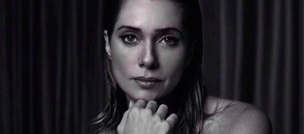 Letícia Spiller revela a sua excelente forma física em sessão fotográfica. Letícia Spiller revela a sua excelente forma física em sessão fotográfica.