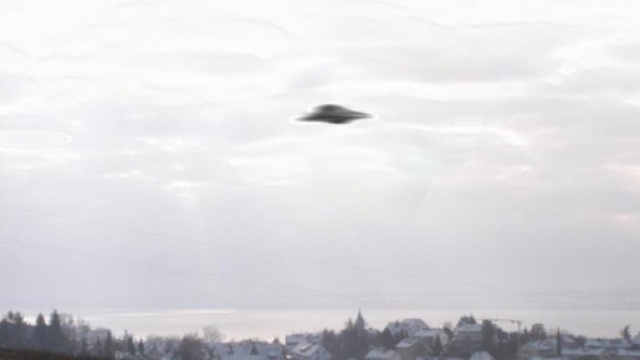 Ufo: Il racconto dell'uomo in contatto con gli alieni da 35 anni