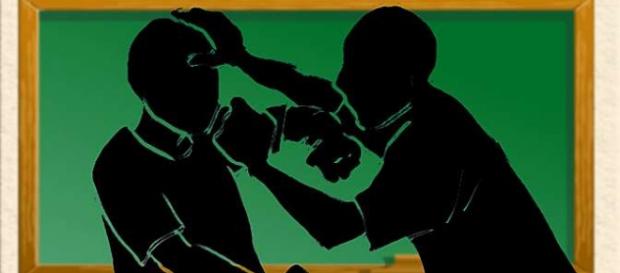 Como combater a violência nas escolas? Como combater a violência nas escolas?
