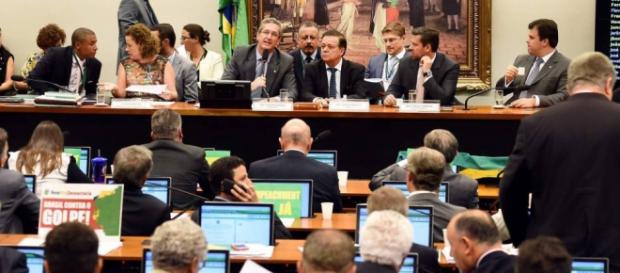 Deputados na Comissão do Impeachment Deputados na Comissão do Impeachment