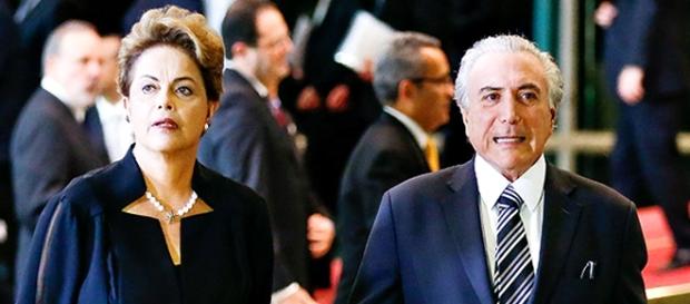 Dilma Rousseff acusa vice de tramar "golpe" Dilma Rousseff acusa vice de tramar "golpe"