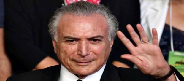 Michel Temer admite erro ao divulgar áudio Michel Temer admite erro ao divulgar áudio