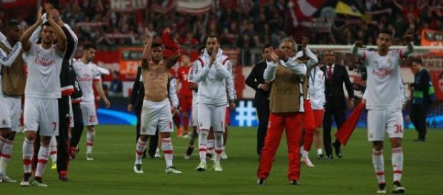 O Benfica perdeu o primeiro jogo contra o Bayern O Benfica perdeu o primeiro jogo contra o Bayern
