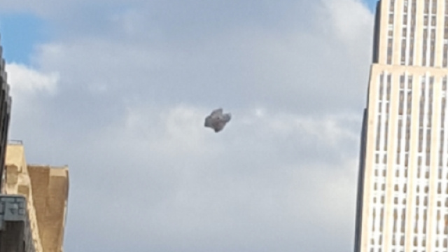 Ufo: nuovo avvistamento nei pressi dell'Empire State Building