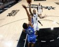 Los Spurs igualan récord histórico de la NBA jugando en condición de local