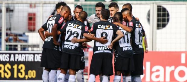 Jogadores do Atlético-MG tiveram reunião com presidente durante a semana Jogadores do Atlético-MG tiveram reunião com presidente durante a semana