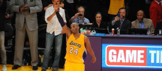 Kobe Bryant se retiró a lo grande en Los Angeles Lakers y se convierte en leyenda Kobe Bryant se retiró a lo grande en Los Angeles Lakers y se convierte en leyenda