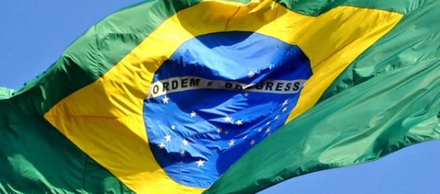O povo brasileiro não desiste e a corrupção será vencida. O povo brasileiro não desiste e a corrupção será vencida.