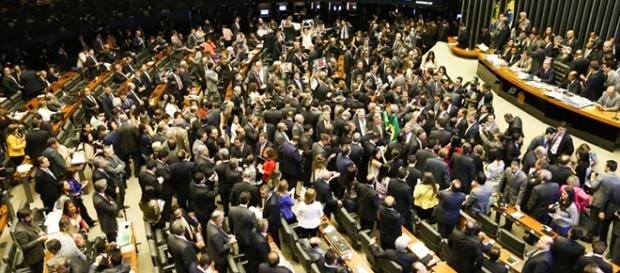 Votação começará pelo Sul, segundo Cunha Votação começará pelo Sul, segundo Cunha