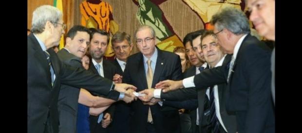 Cunha e sua turma, colocando o golpe em andamento Cunha e sua turma, colocando o golpe em andamento