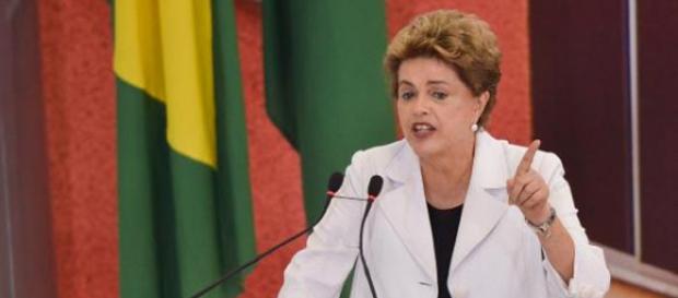 Dilma vai à TV pedir apoio dos brasileiros Dilma vai à TV pedir apoio dos brasileiros
