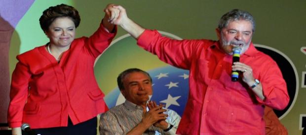 Lula e Dilma - 13 anos de gestão destrutiva Lula e Dilma - 13 anos de gestão destrutiva