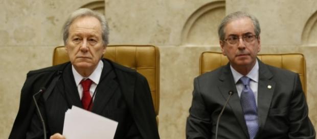Ministro do STF ao lado de Eduardo Cunha Ministro do STF ao lado de Eduardo Cunha