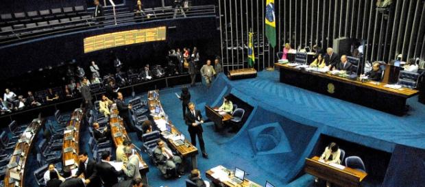 Senado brasileiro em 2006 (Wikimedia Commons) Senado brasileiro em 2006 (Wikimedia Commons)