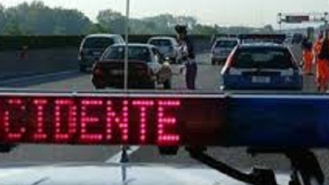 Calabria, incidente sulla ss 107: 3 feriti