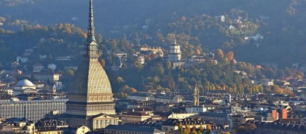 Torino alla vigilia delle elezioni amministrative Torino alla vigilia delle elezioni amministrative