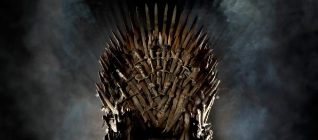 "Trono de Hierro" de la serie "Juego de Tronos" "Trono de Hierro" de la serie "Juego de Tronos"