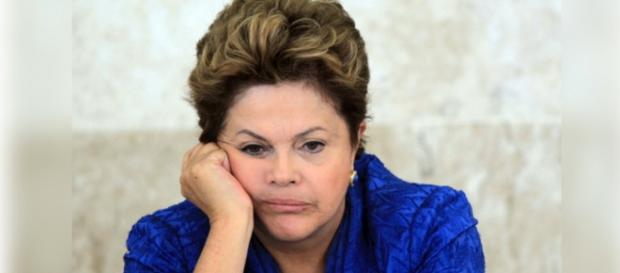 Imprensa nacional volta as câmeras para Dilma Imprensa nacional volta as câmeras para Dilma