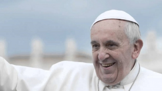 Papa Francesco &egrave; andato in Grecia per trovare i rifugiati