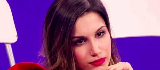 Laura Frenna corteggiatrice di Andrea Damante a Uomini e Donne Laura Frenna corteggiatrice di Andrea Damante a Uomini e Donne