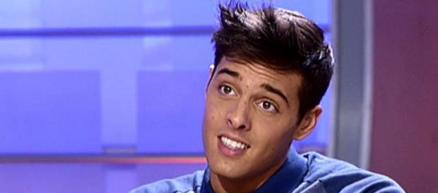Lukas a punto de recibir una sorpresa Lukas a punto de recibir una sorpresa