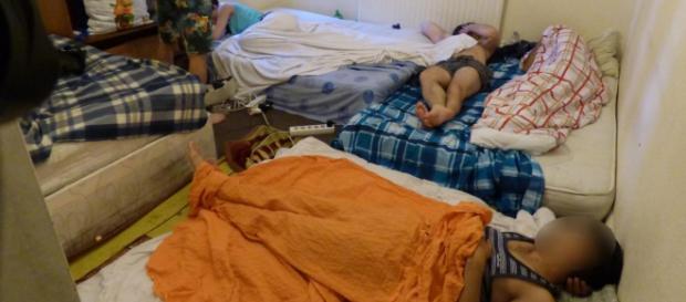 Românii trăiesc în conditii insalubre in Anglia Românii trăiesc în conditii insalubre in Anglia