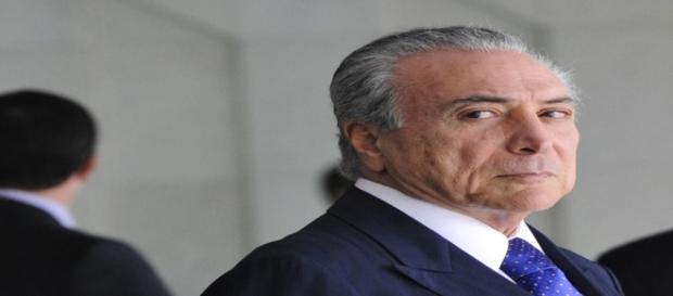 Michel Temer pode sofrer impechment Michel Temer pode sofrer impechment
