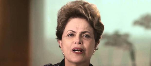 O partido de Dilma já fez 50 pedidos de impeachment. O partido de Dilma já fez 50 pedidos de impeachment.