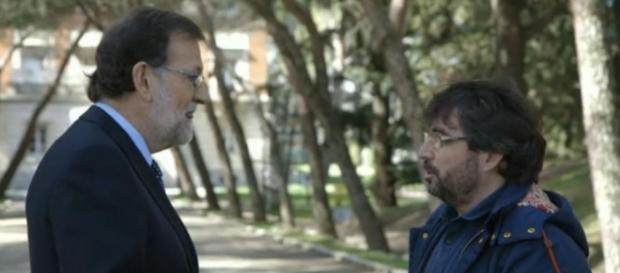 Rajoy y Évole en Salvados de La Sexta. Rajoy y Évole en Salvados de La Sexta.