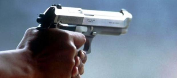 Spari contro i Carabinieri a Secondigliano Spari contro i Carabinieri a Secondigliano
