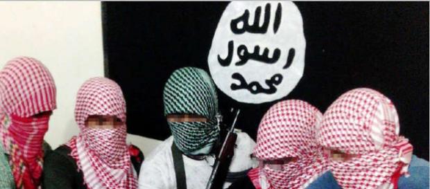 Statul Islamic amenință cu noi atacuri ”SPECTACULOASE” pentru a dovedi că încă sunt o amenințare Statul Islamic amenință cu noi atacuri ”SPECTACULOASE” pentru a dovedi că încă sunt o amenințare