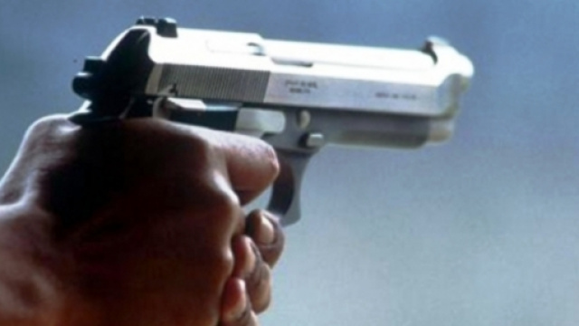 Spari contro i Carabinieri a Secondigliano