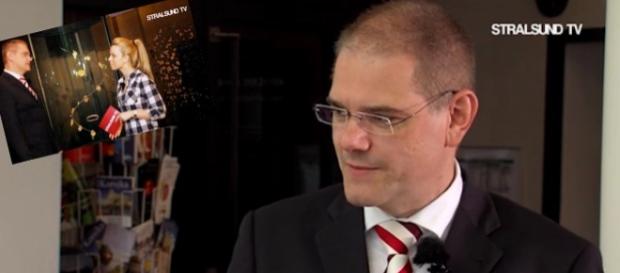 Alexander Badrow bei seinem "abgesprochenen" Interview Alexander Badrow bei seinem "abgesprochenen" Interview