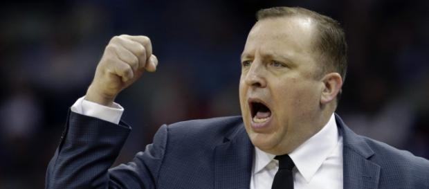 Thom Thibodeau celebrando una canasta en el partido entre Chicago Bulls y Sacramento Kings hace dos años Thom Thibodeau celebrando una canasta en el partido entre Chicago Bulls y Sacramento Kings hace dos años