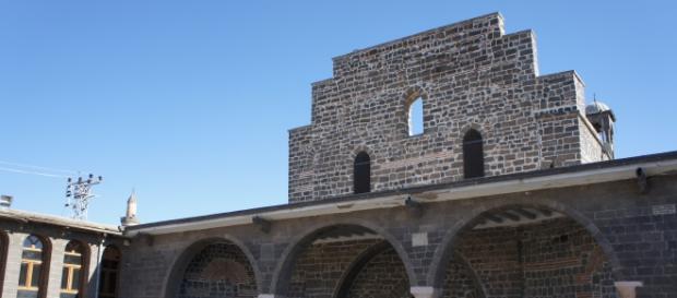 Biserica ortodoxă ”Sfânta Maria” din Diyarbakir, confiscată de guvernul lui Erdogan Biserica ortodoxă ”Sfânta Maria” din Diyarbakir, confiscată de guvernul lui Erdogan