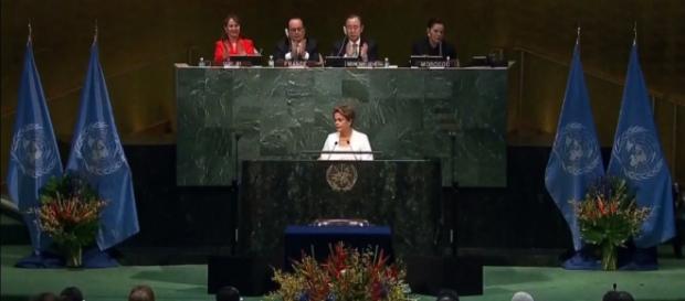 Discurso de quase 9 minutos foi amplamente aplaudido por outras autoridades presentes. Discurso de quase 9 minutos foi amplamente aplaudido por outras autoridades presentes.