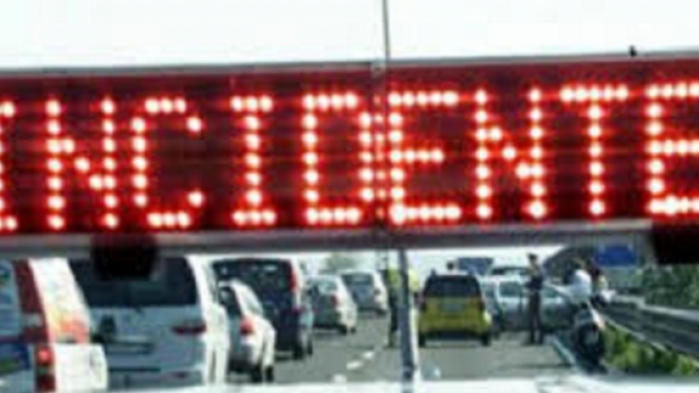 Calabria, incidente sulla ss 106, a Crotone