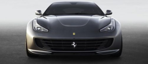 Ecco la nuova Ferrari GTC4 lusso
