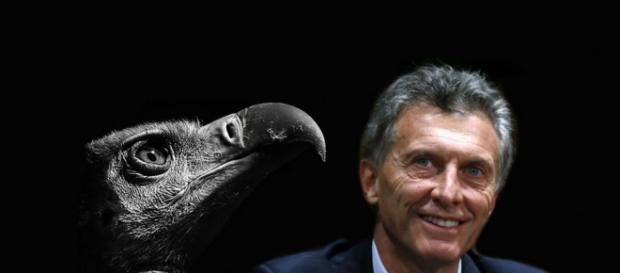 Los buitres terminaron comiéndonos vivos y Macri está a favor de provocar más desempleo Los buitres terminaron comiéndonos vivos y Macri está a favor de provocar más desempleo