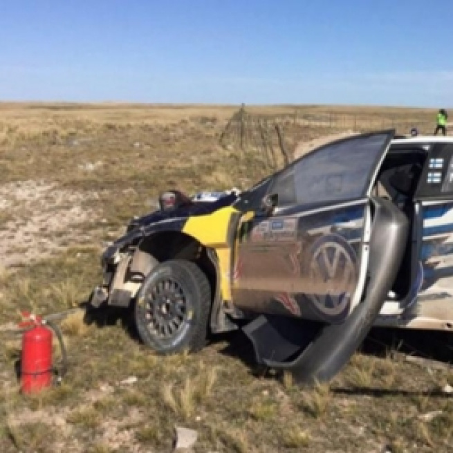 Latvala sufrió un vuelco en el PE14 y abandonó el Rally de Argentina