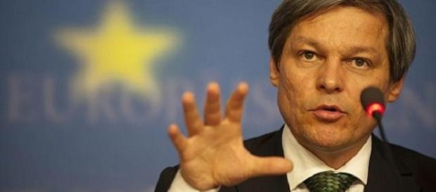 Dacian Cioloș nu vrea să dea nici un ban TVR Dacian Cioloș nu vrea să dea nici un ban TVR