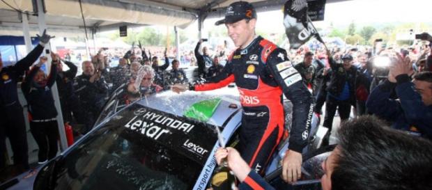 El neozelandés Paddon logró en Córdoba su primera victoria en el Mundial de rally El neozelandés Paddon logró en Córdoba su primera victoria en el Mundial de rally