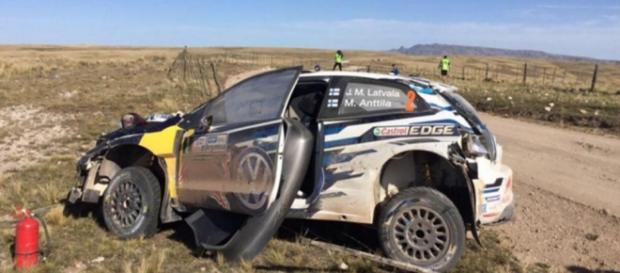 Latvala sufrió un vuelco en el PE14 y abandonó el Rally de Argentina Latvala sufrió un vuelco en el PE14 y abandonó el Rally de Argentina
