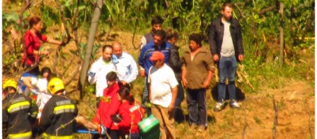 Homem foi assistido por Bombeiros e INEM Homem foi assistido por Bombeiros e INEM