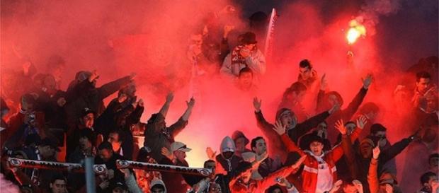 Estádio da Luz deverá ter lotação esgotada. Estádio da Luz deverá ter lotação esgotada.