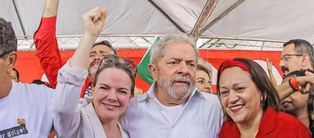 Gleisi Hoffmann com o presidente Lula Gleisi Hoffmann com o presidente Lula